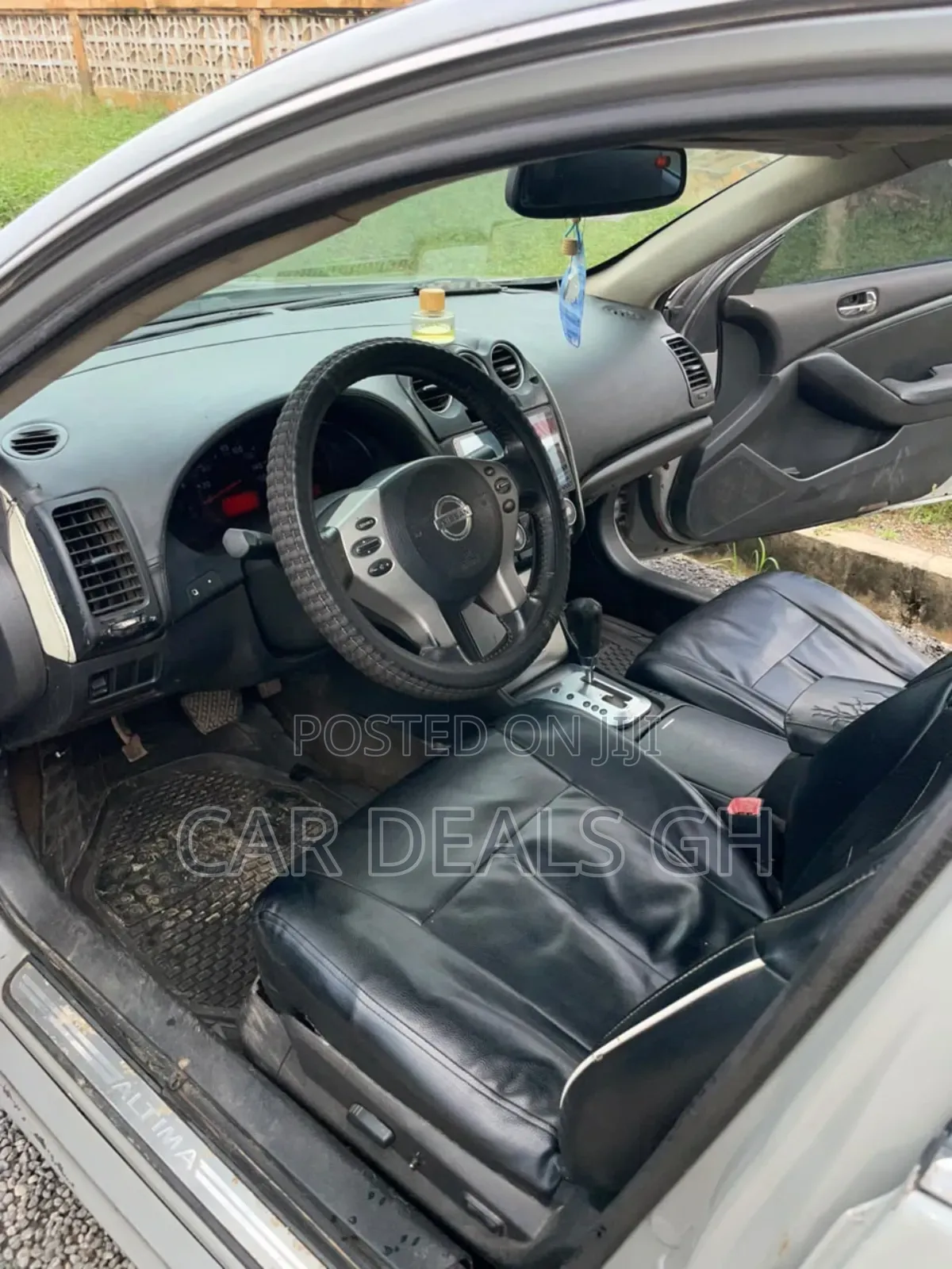 Nissan Altima 2.5 S Sedan 2010 Gray