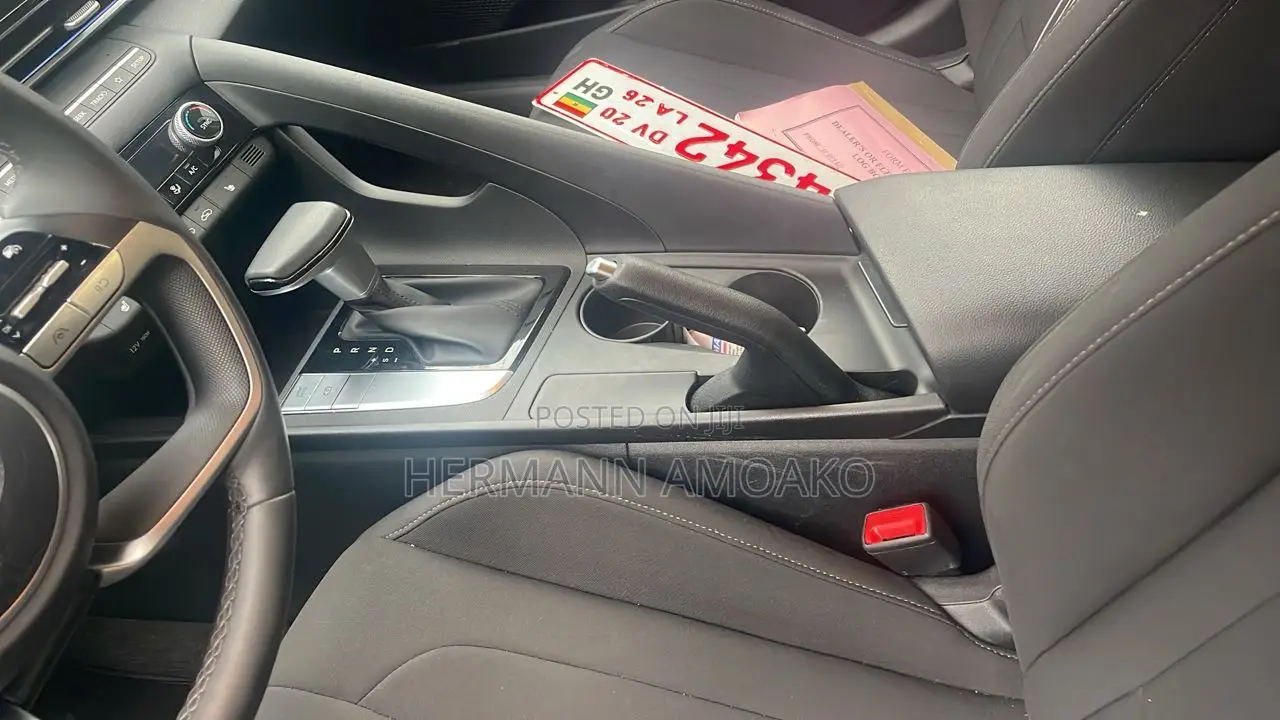 Hyundai Elantra SEL Sport IVT 2025 Gray