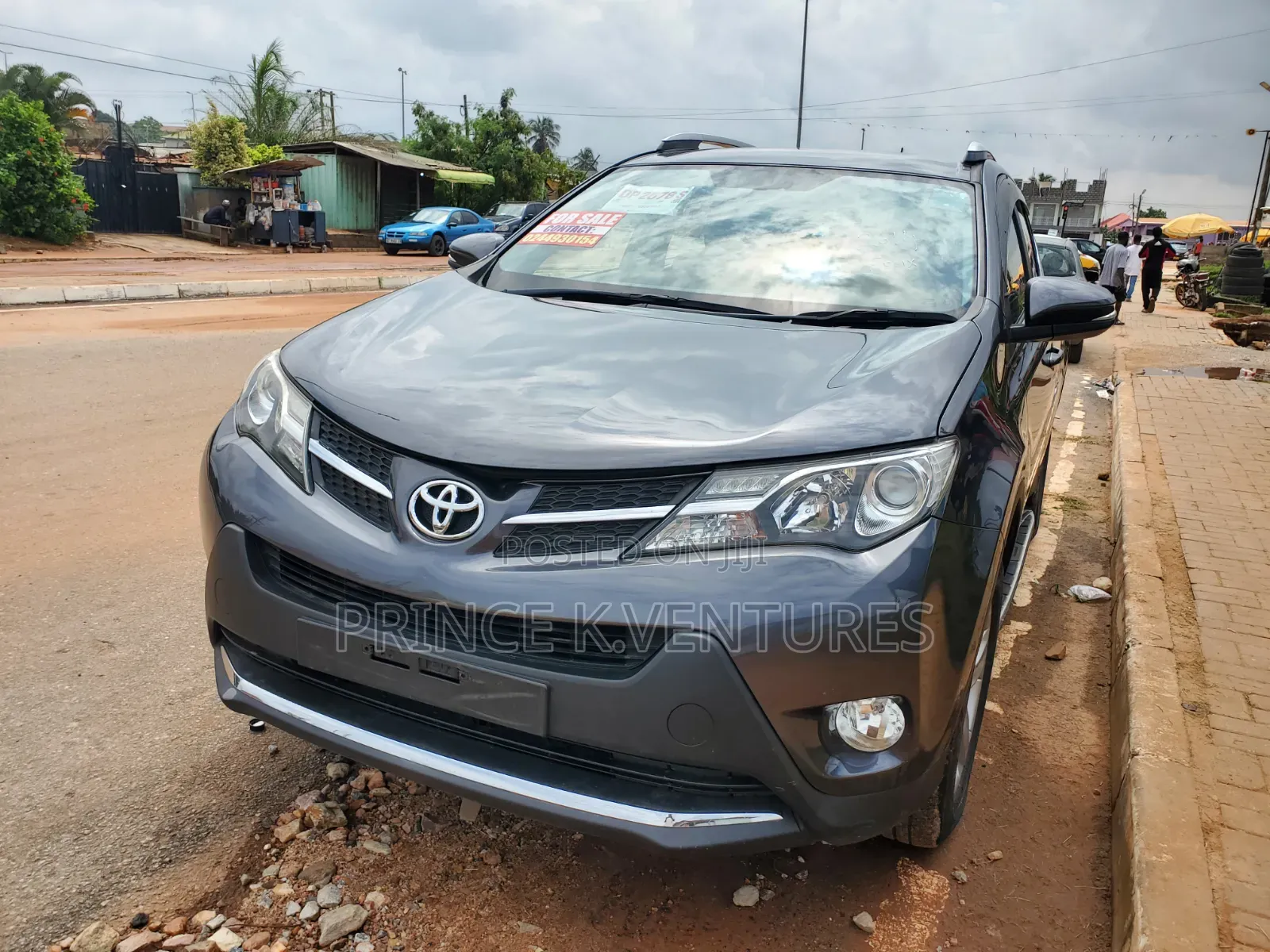 Toyota RAV4 LE 4dr SUV (2.5L 4cyl 6A) 2014 Gray