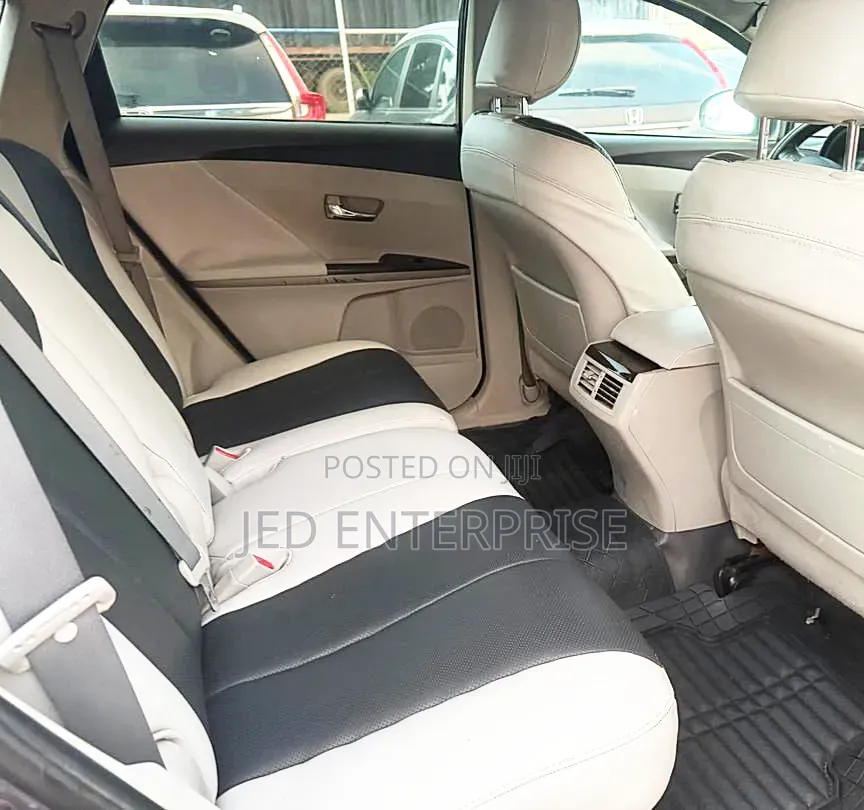 Toyota Venza 2012 Gray
