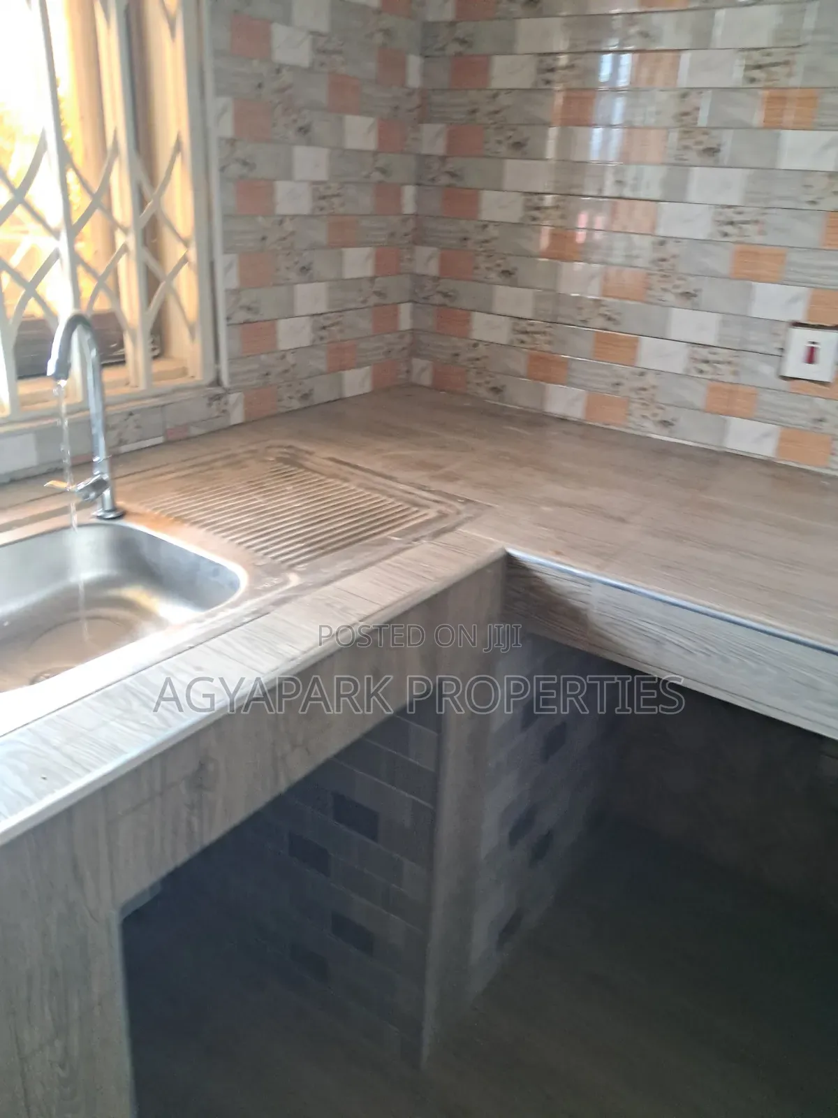 1bdrm Apartment in Pobiman, Amasaman for rent