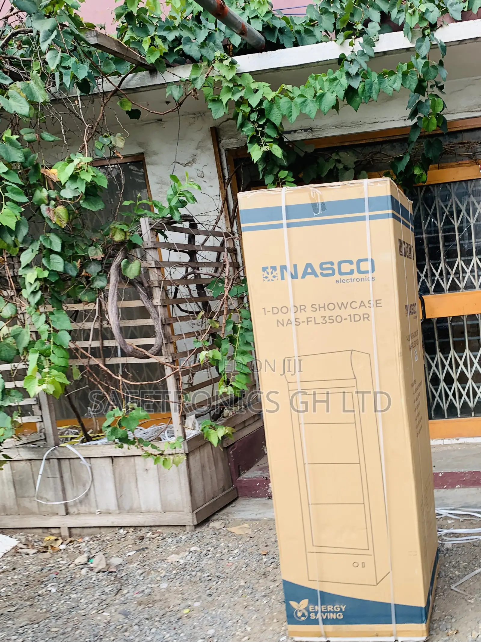 Ultra Modern Nasco 298-Liter 1-Door Display Fridge (Nas-Fl360-1dr)