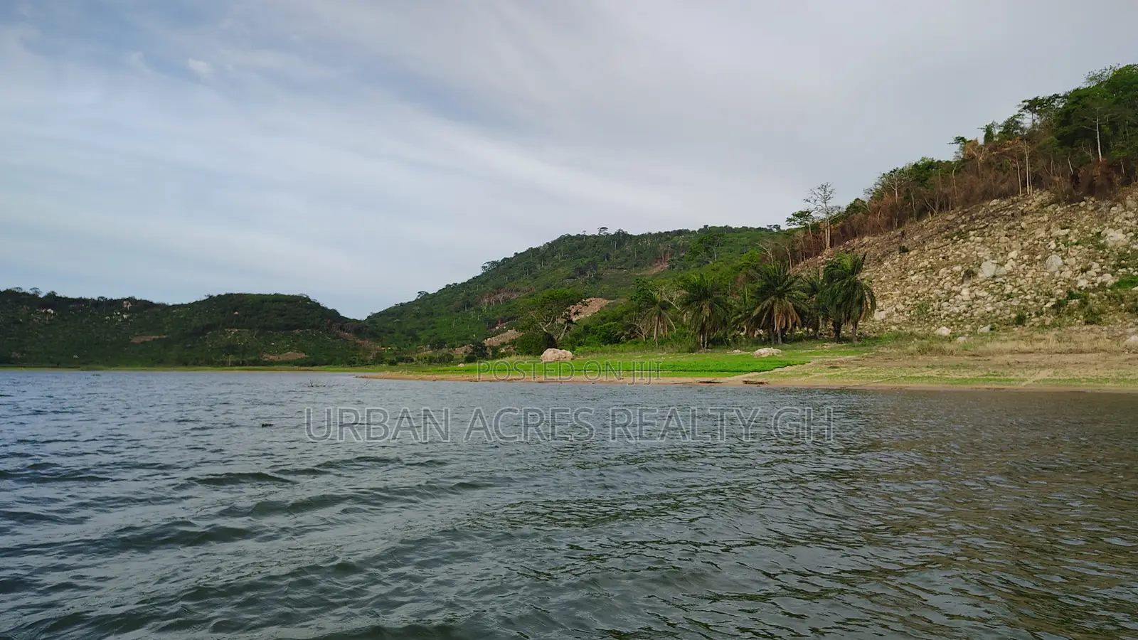 Volta Region, Tongor (Kaira) _ 2.15 Acres Volta Riverfront Land