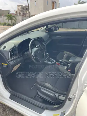 Hyundai Elantra 2018 White