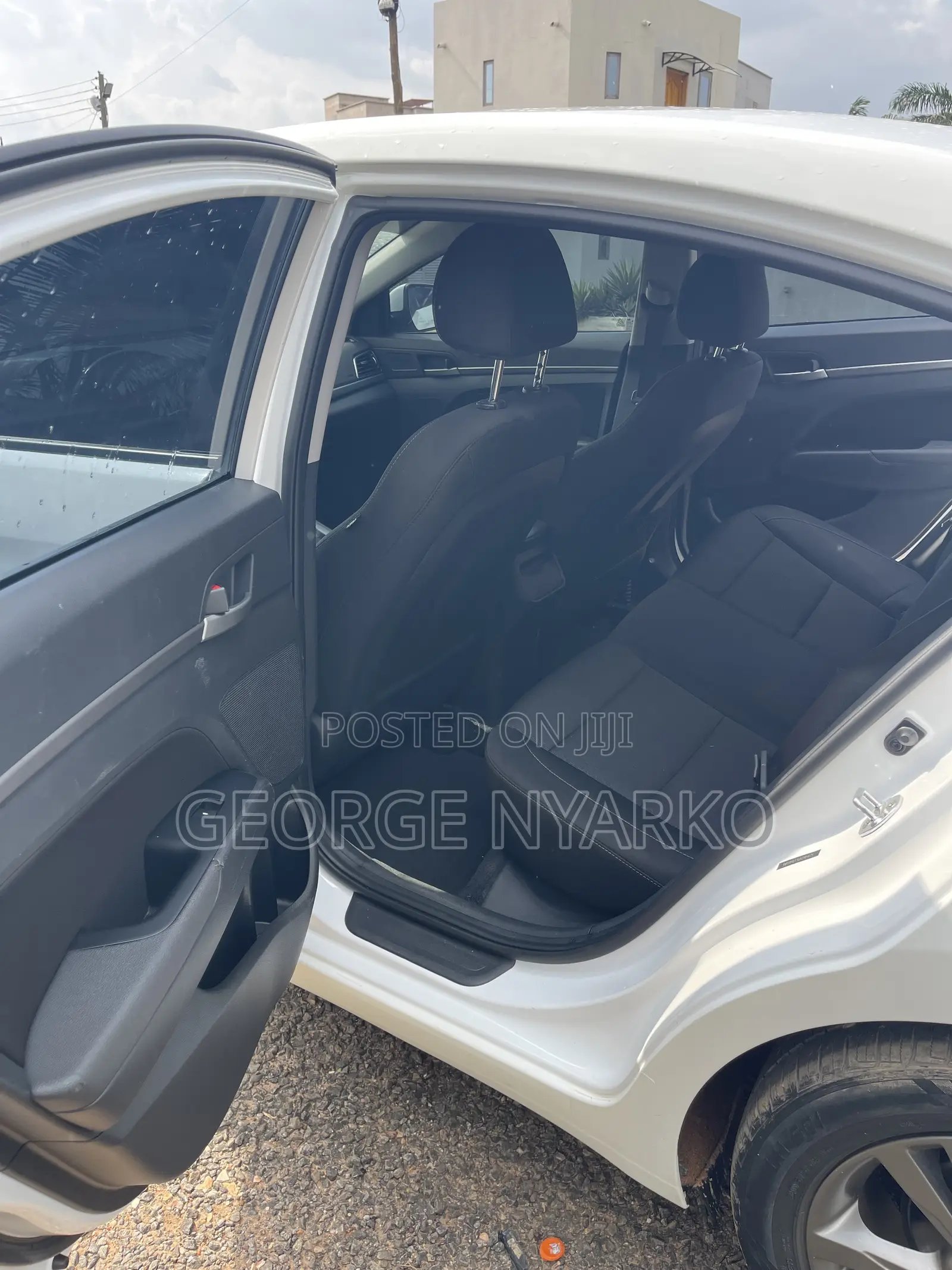 Hyundai Elantra 2018 White