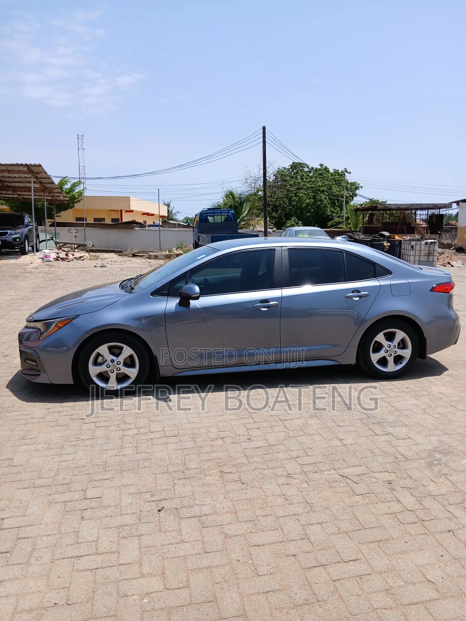 Toyota Corolla SE 2020 Blue