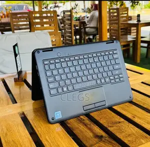 Laptop Lenovo 300e 4GB Intel SSD 128GB