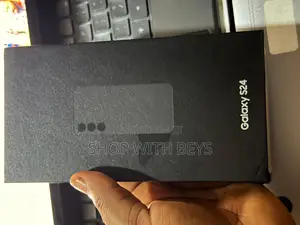 New Samsung Galaxy S24 128 GB Silver
