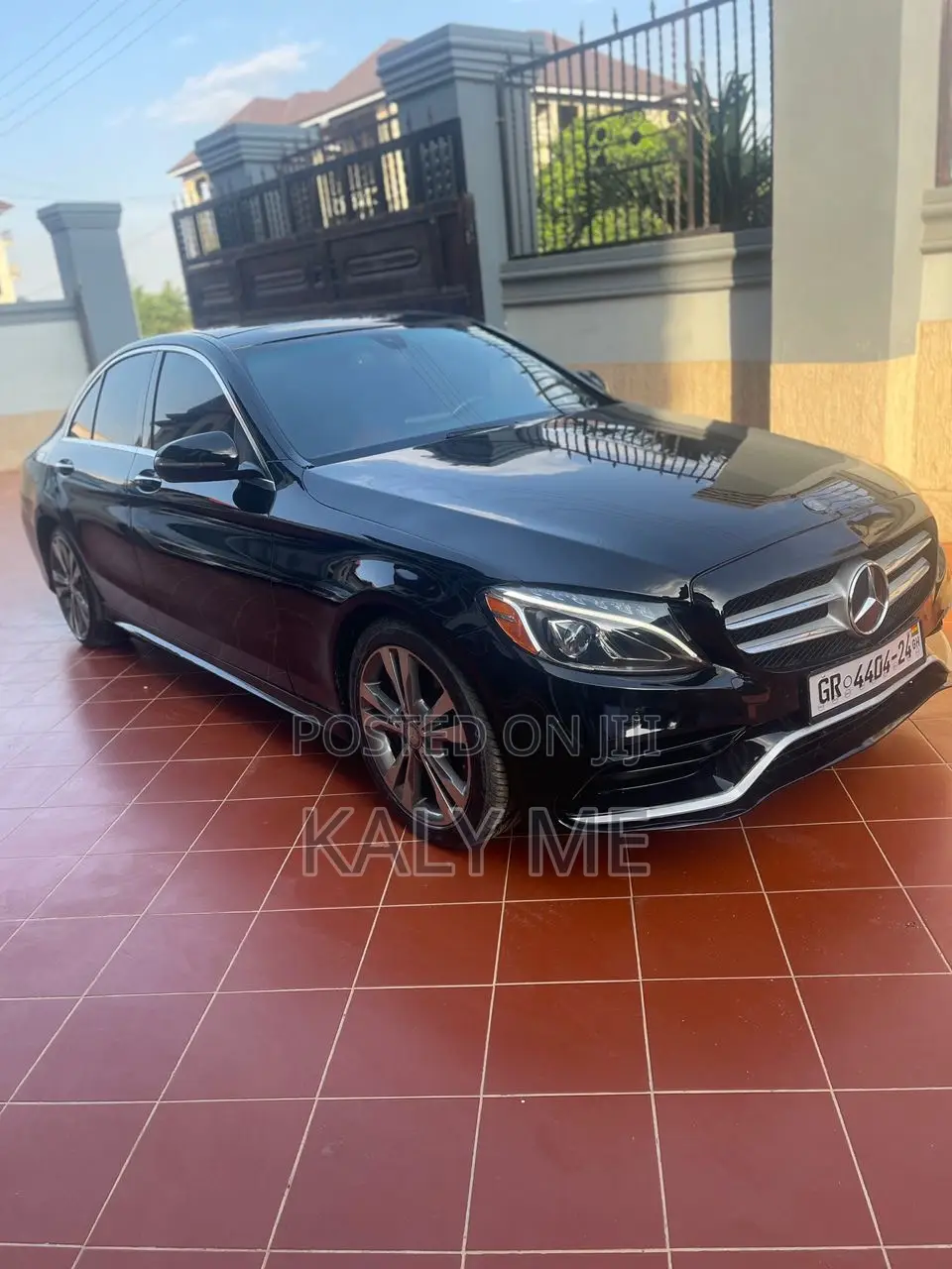 Mercedes-Benz C300 2017 Black