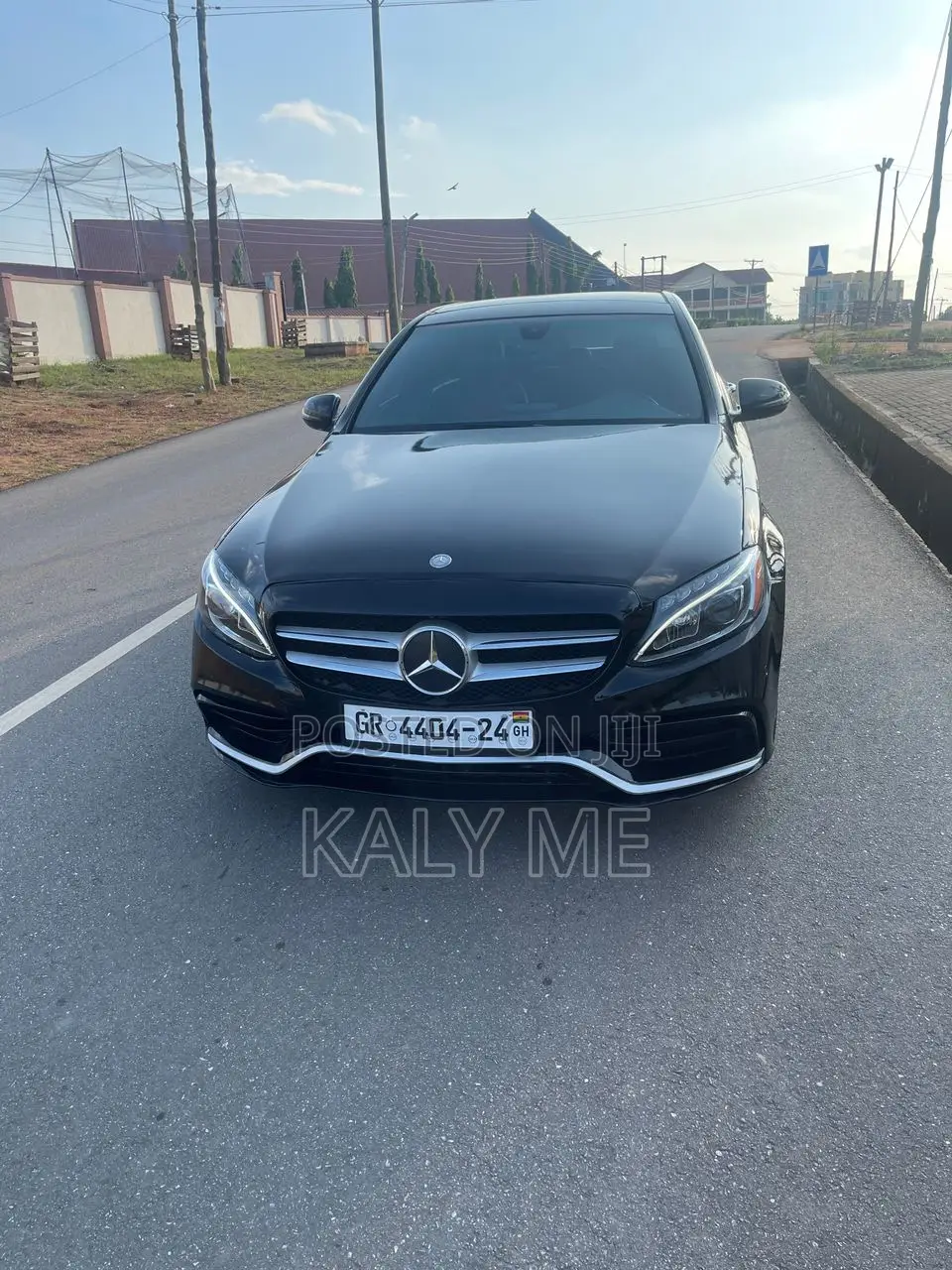 Mercedes-Benz C300 2017 Black