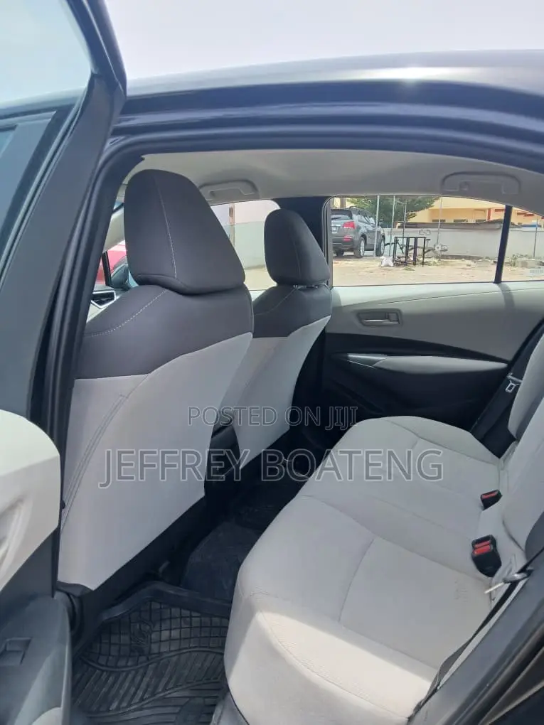 Toyota Corolla LE 2022 Black