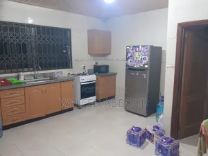 House Furniture and Kitchen Appliances