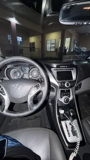 Hyundai Elantra 2013