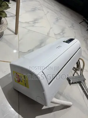 Nasco 1.5hp Bought New Few Days Used Still Neat and Clean With Remote