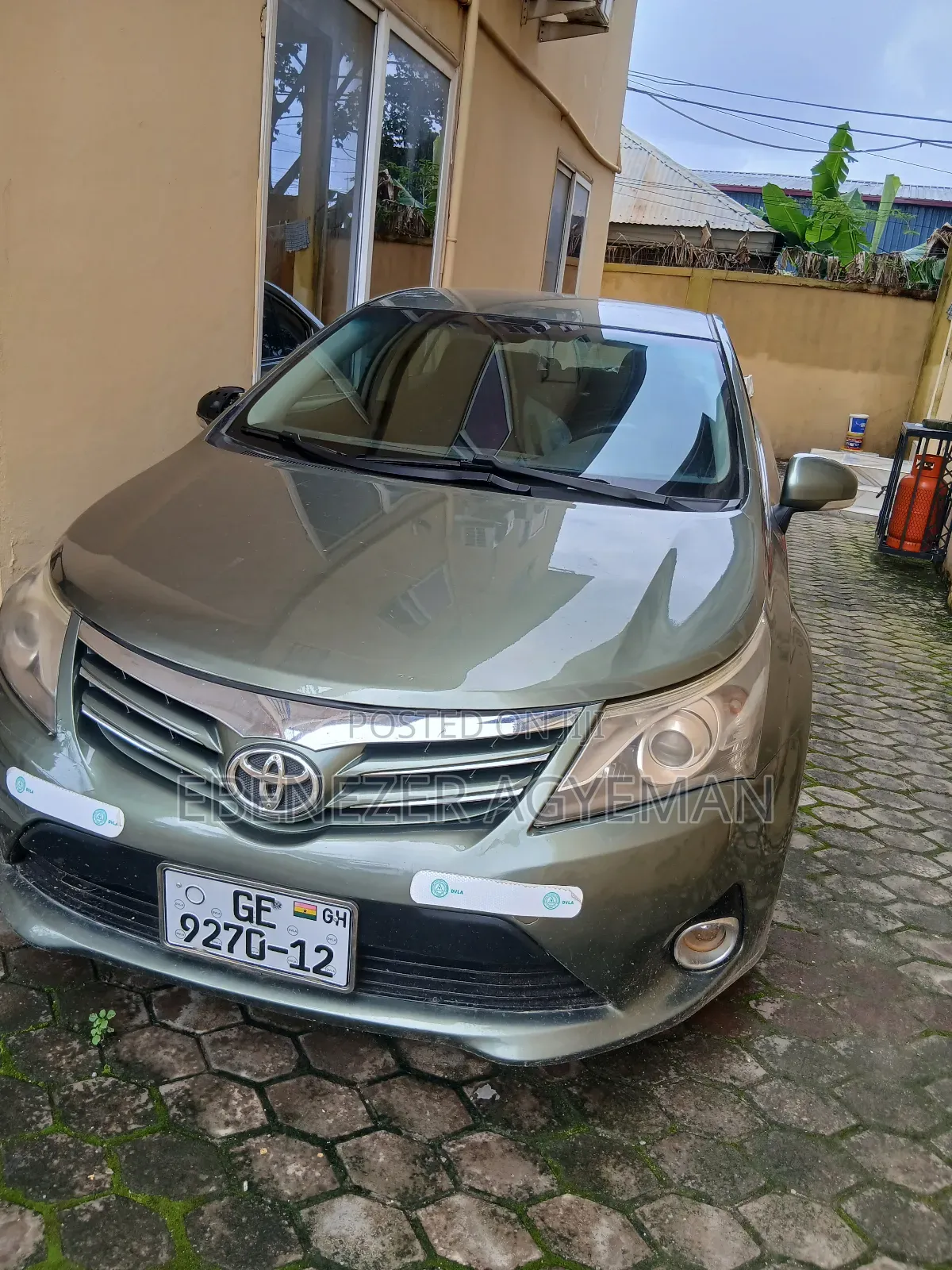 Toyota Avensis 2.0 Advanced Automatic 2012 Silver