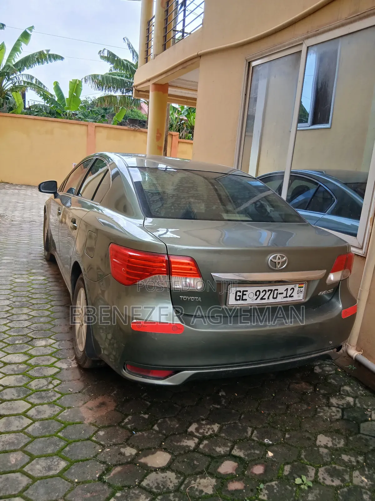 Toyota Avensis 2.0 Advanced Automatic 2012 Silver