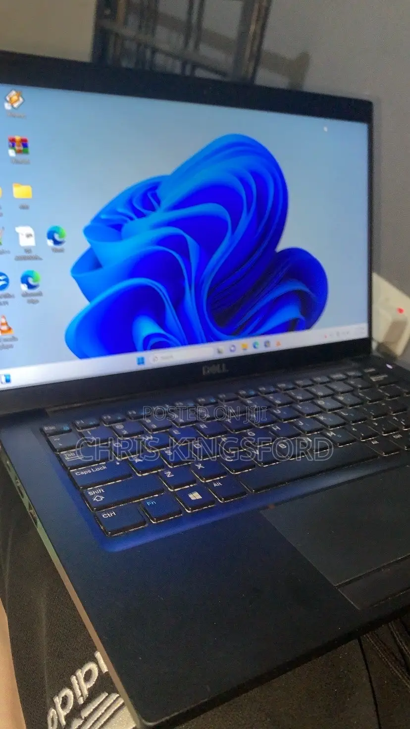 Laptop Dell Latitude 7390 8GB Intel Core i5 SSD 256GB