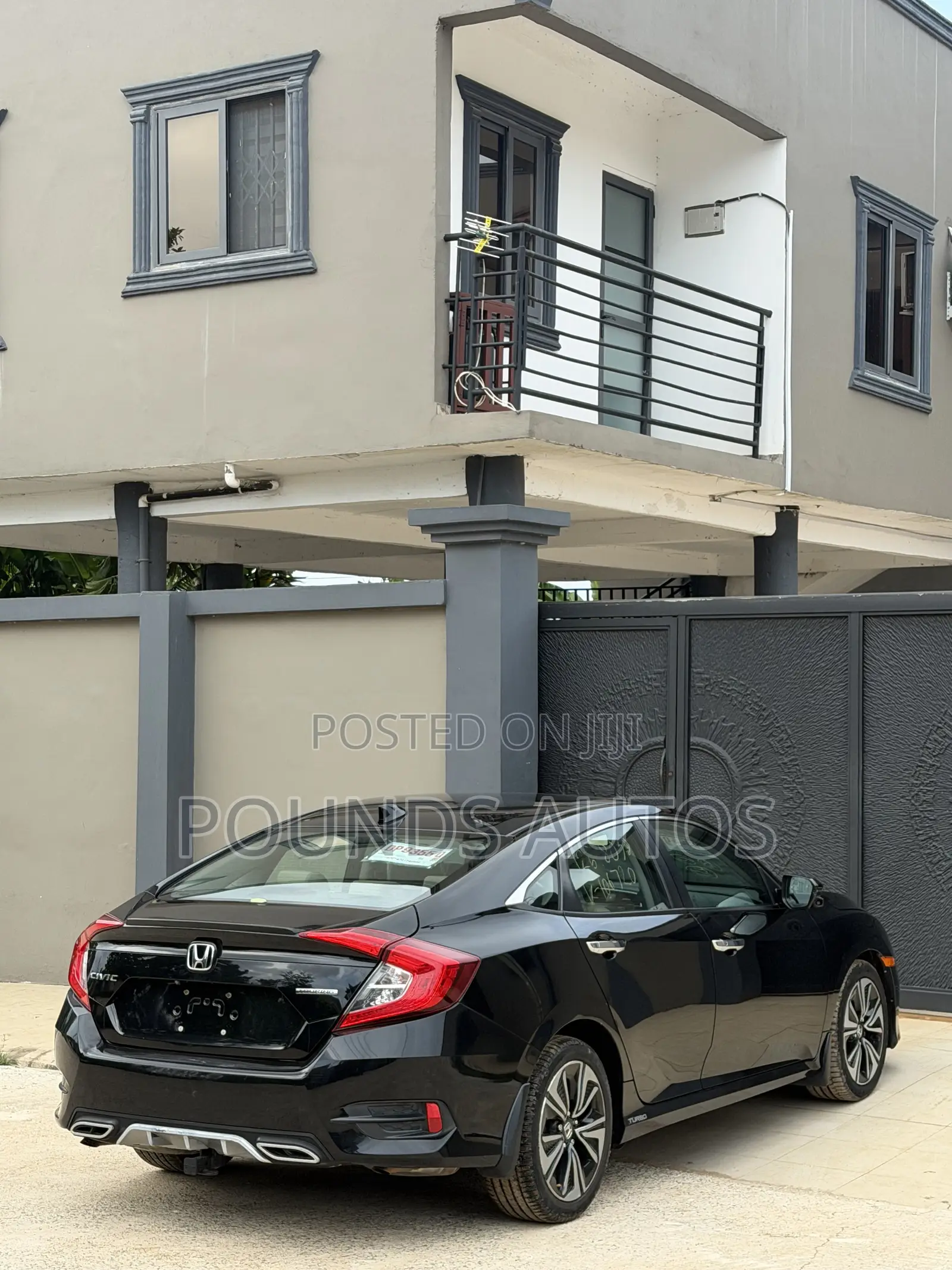 Honda Civic Touring 4dr Sedan (1.5L 4cyl) 2016 Black