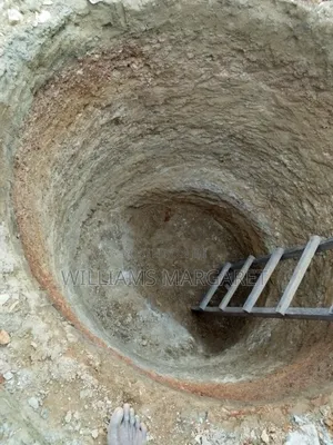Manhole For Toilet And Wastewater