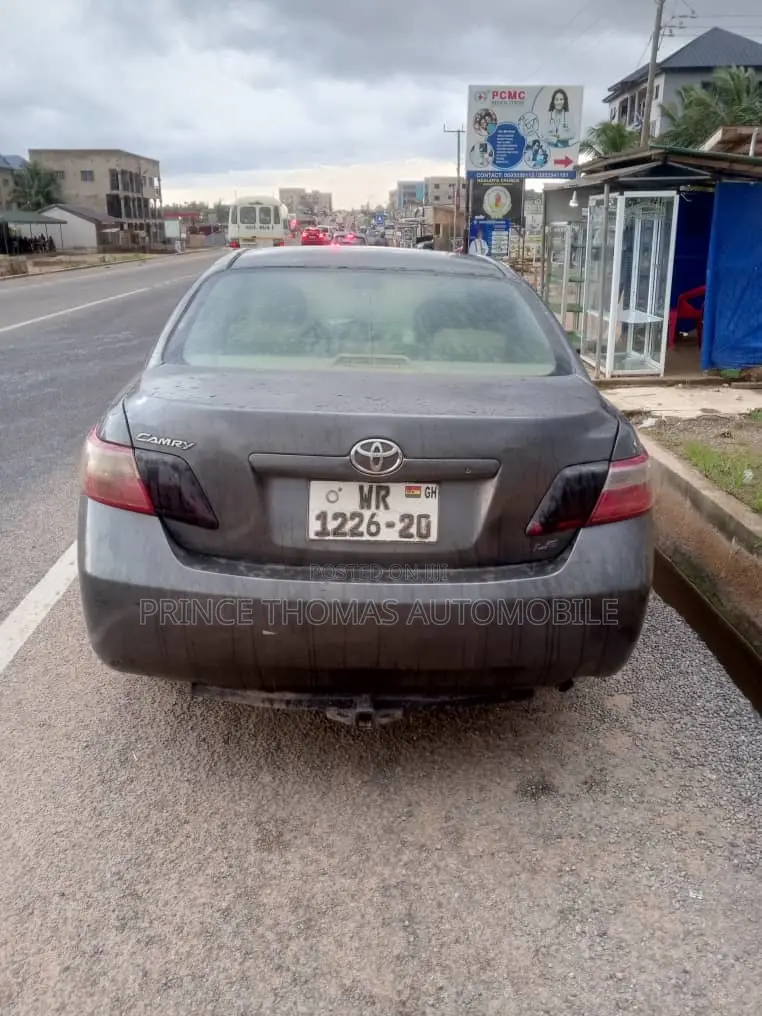Toyota Camry 2009 Gray