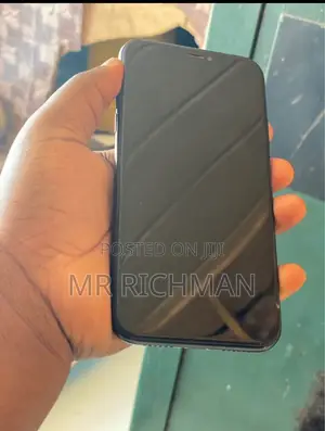 Apple iPhone XR 64 GB Black