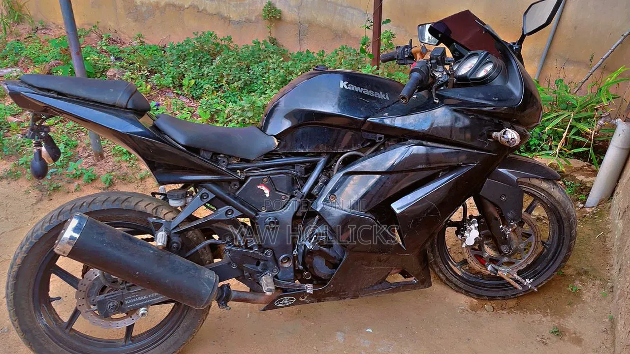Kawasaki EX250 2012 Black