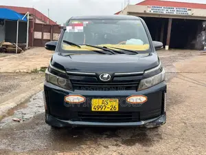 Toyota Voxy SV Premium 2014 Black