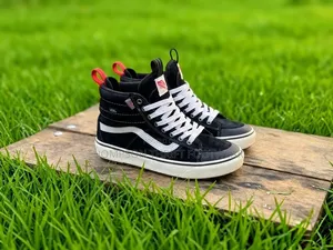 Vans Sk8 Hi Mte 2 Is Going for a Cool Price ,Dm