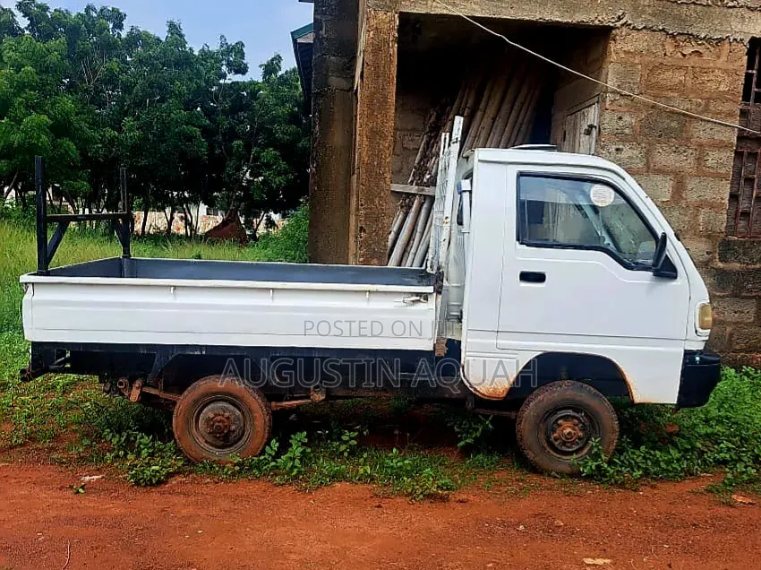 Suzuki Carry Truck 2014 White