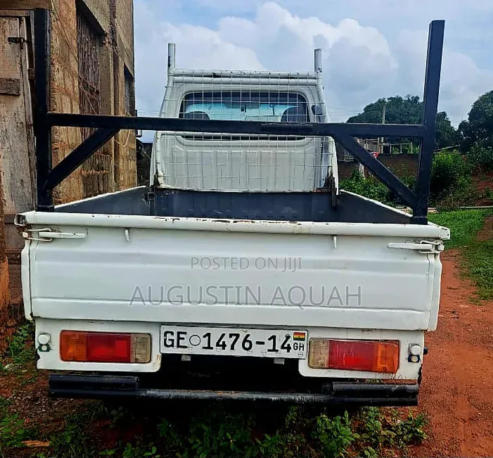 Suzuki Carry Truck 2014 White