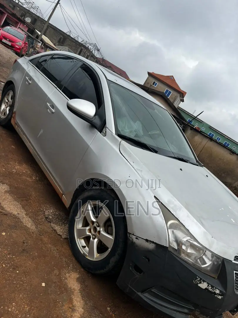 Chevrolet Cruze Eco 2012 Gray