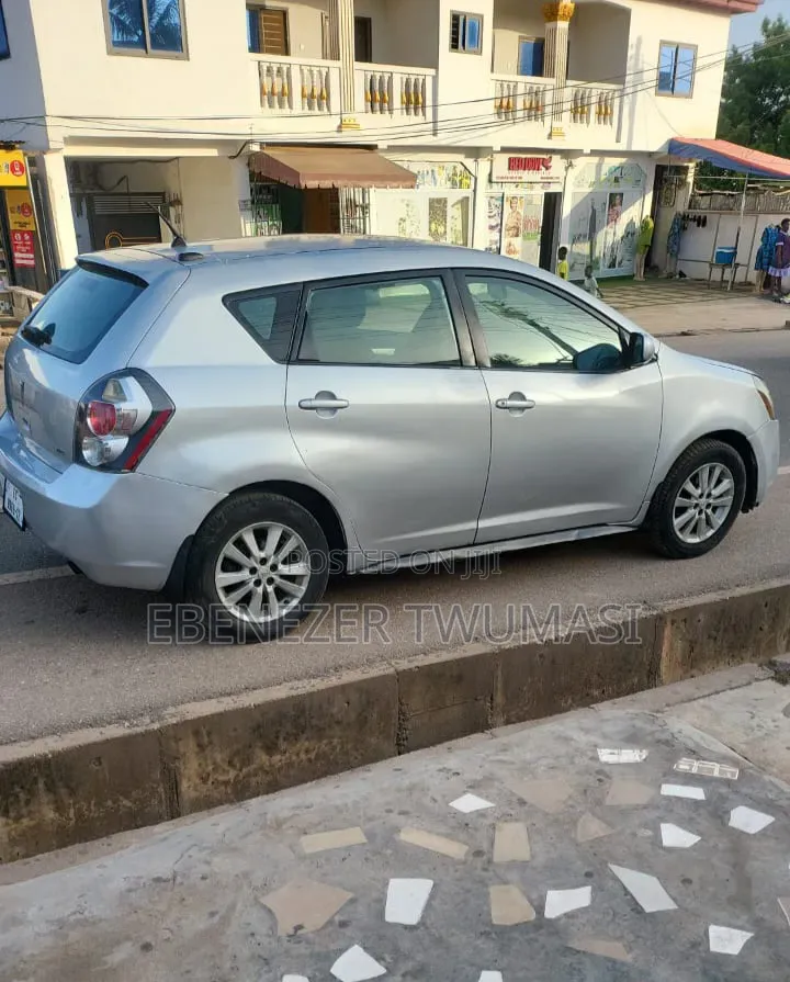 Pontiac Vibe 1.8L 2010 Silver