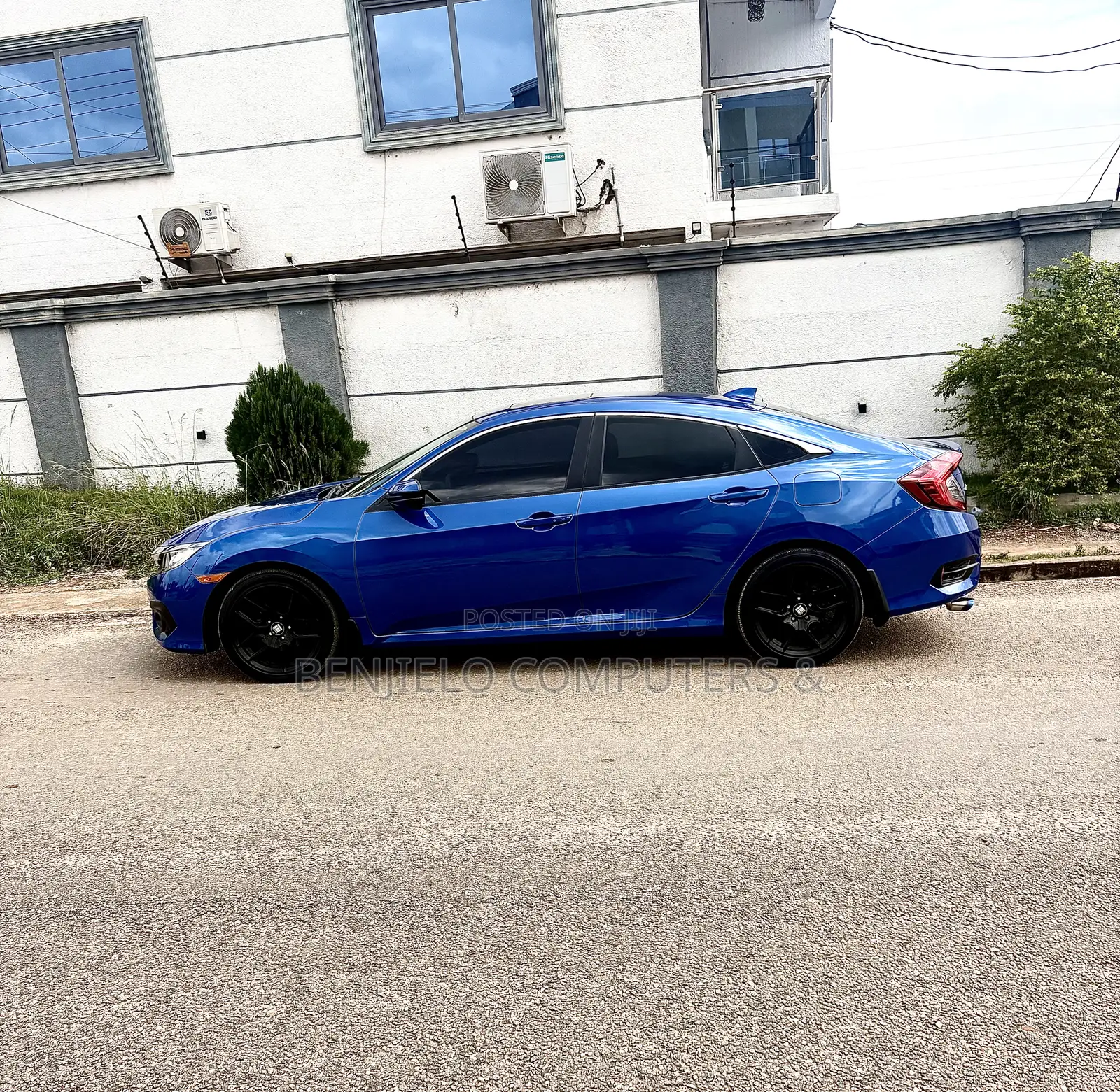 Honda Civic EX-L 4dr Sedan (1.5L 4cyl) 2017 Blue