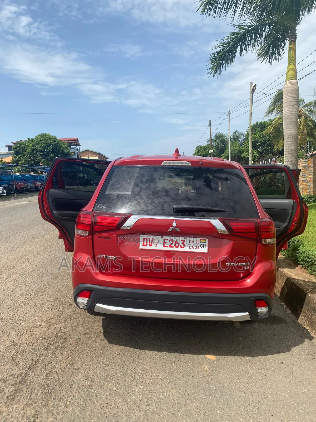 Mitsubishi Outlander 2018 Red