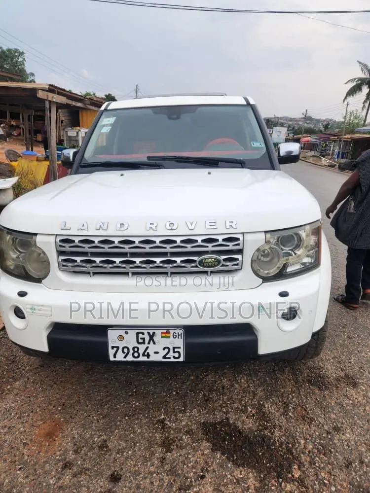 Land Rover Discovery Sport 2015 White
