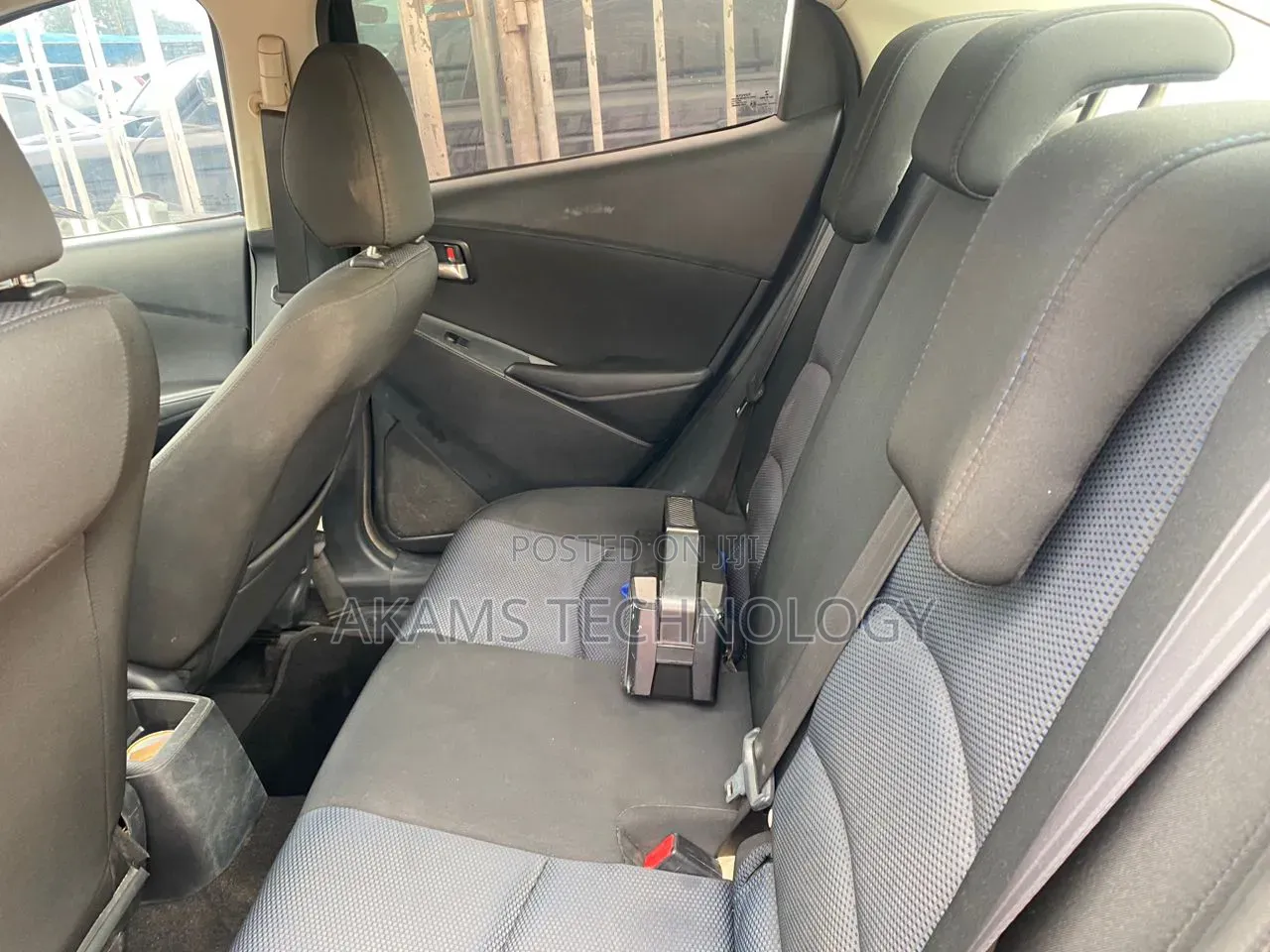 Toyota Yaris iA 1.5 FWD 2018 Matt Black