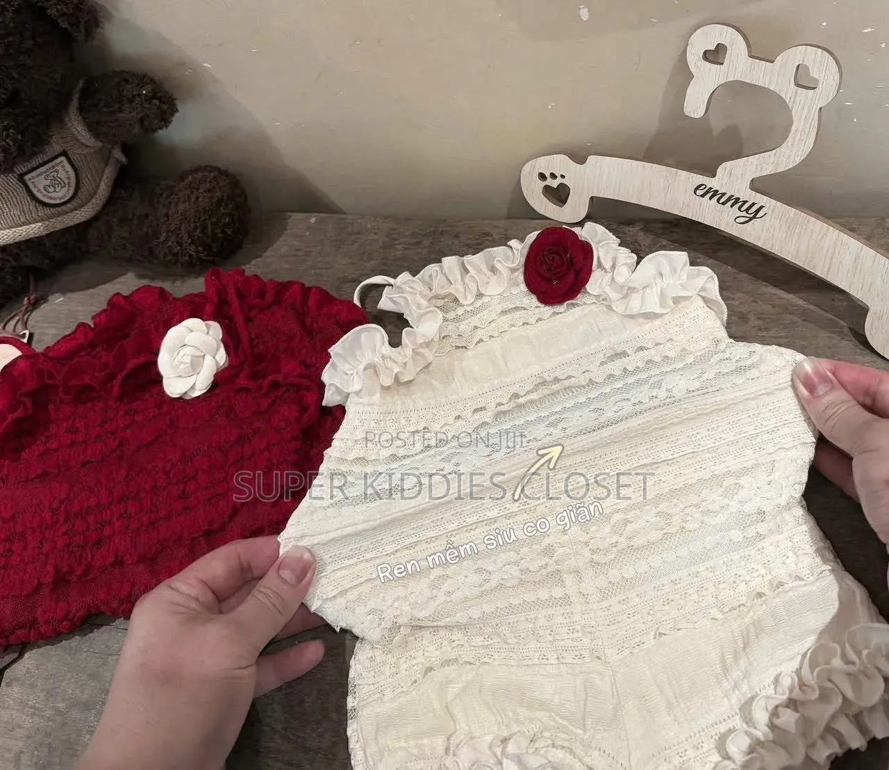 Lace Romper With Flower Brooch for Girls