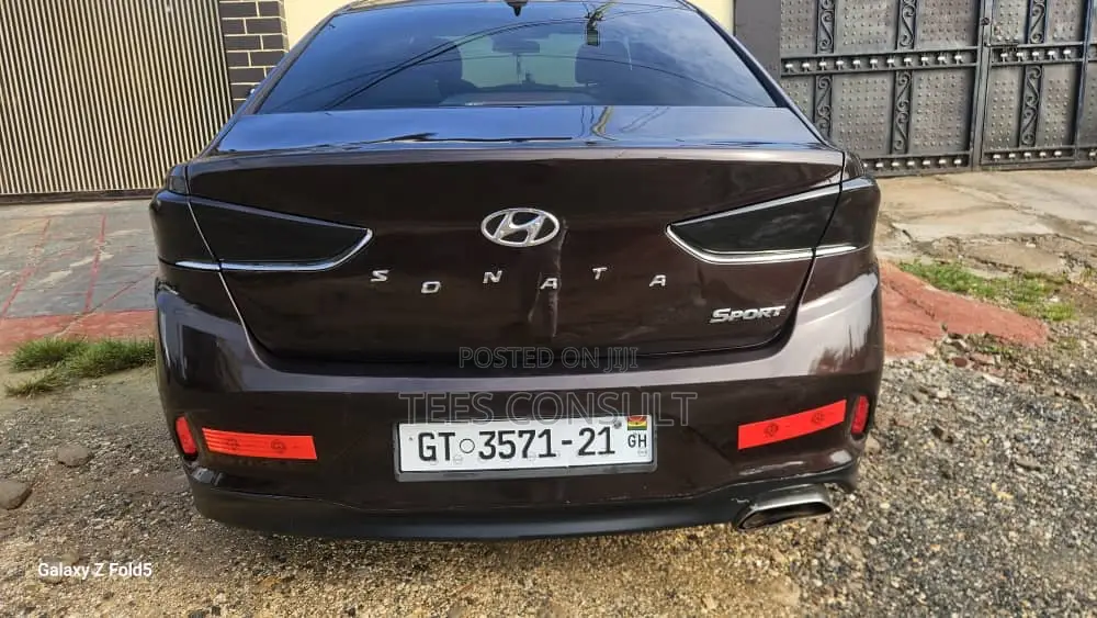 Hyundai Sonata 2018 Brown