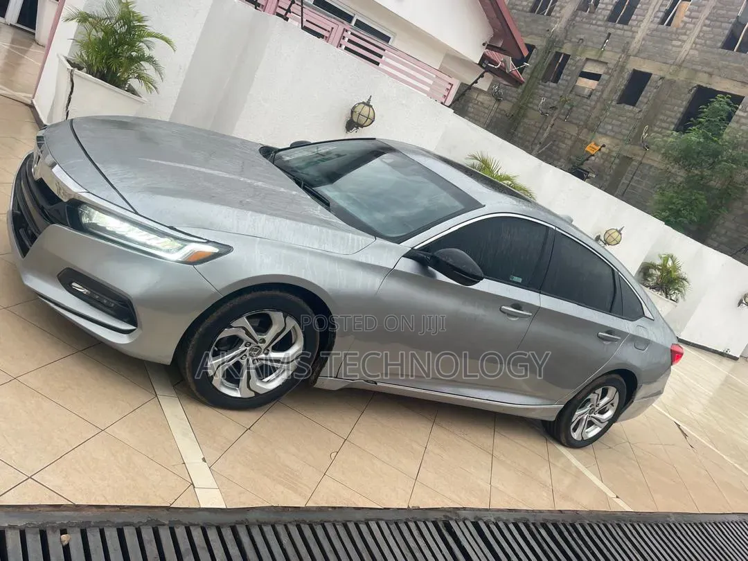 Honda Accord 2019 Silver