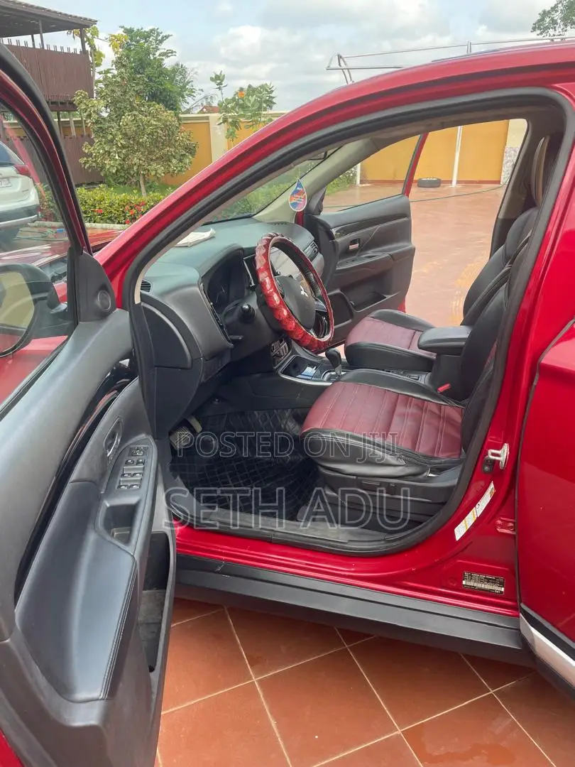 Mitsubishi Outlander SE FWD 2019 Red