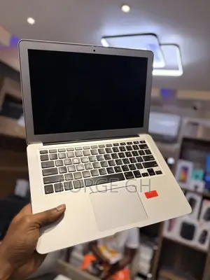 Laptop Apple MacBook Air 2017 8GB Intel Core i5 SSD 128GB