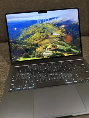 Laptop Apple MacBook Air 16GB Apple M2 SSD 256GB