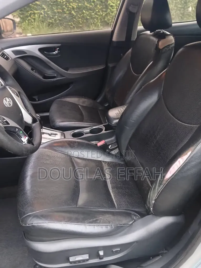 Hyundai Avante 2012 Gray