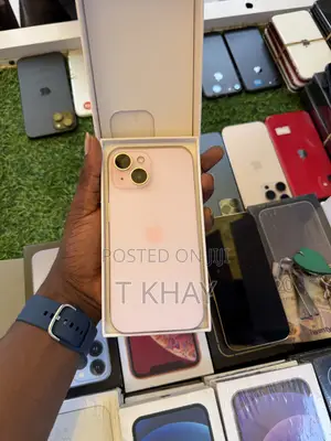 Apple iPhone 15 128 GB Pink