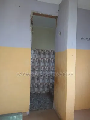 1bdrm Apartment in Sakwood Enterprise, Danfa for rent