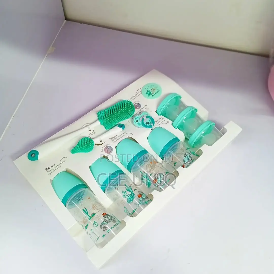 Momeasy Anti Colic Feeding Bottle Set