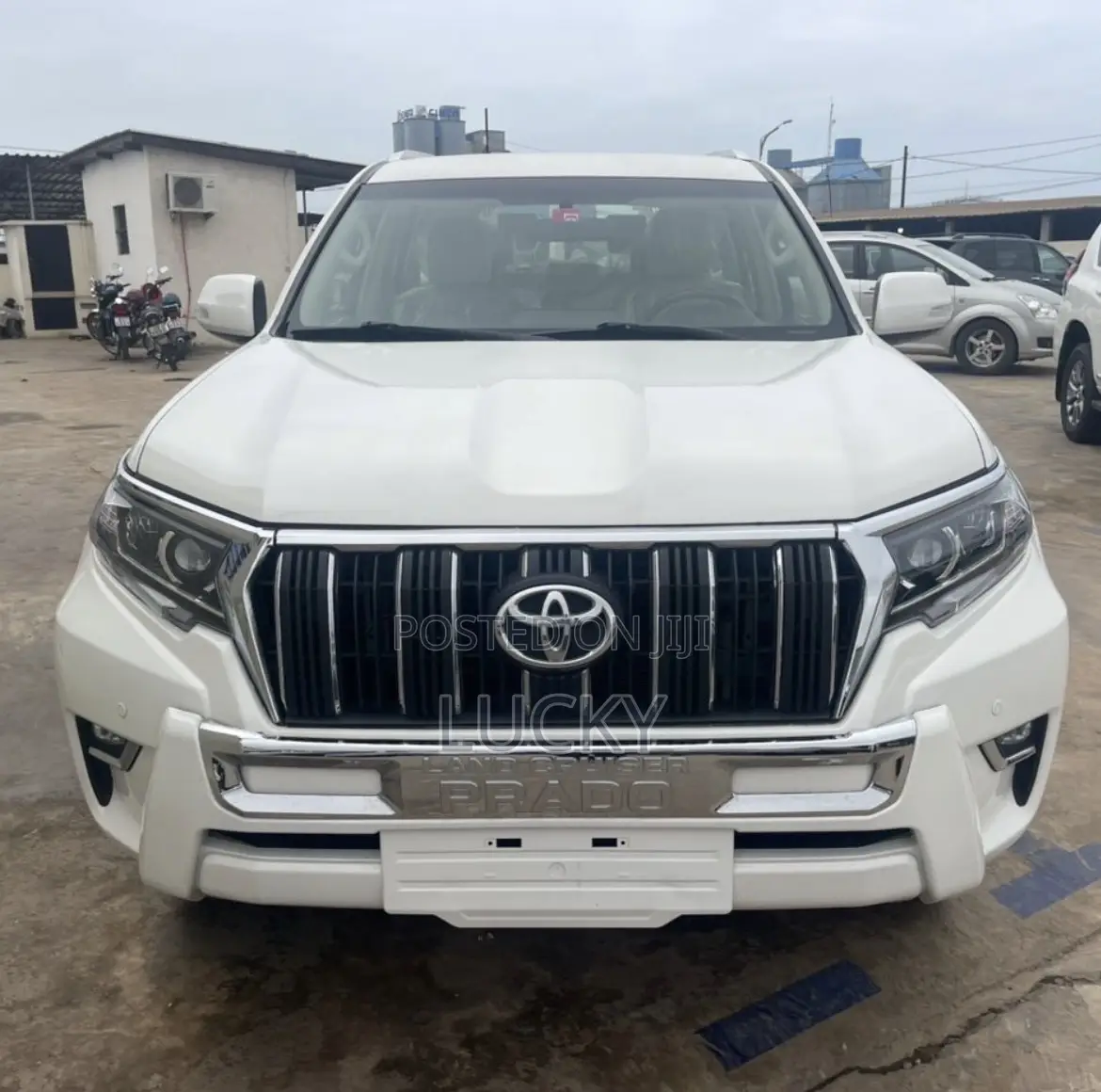 Toyota Land Cruiser Prado 2.7 2018 White