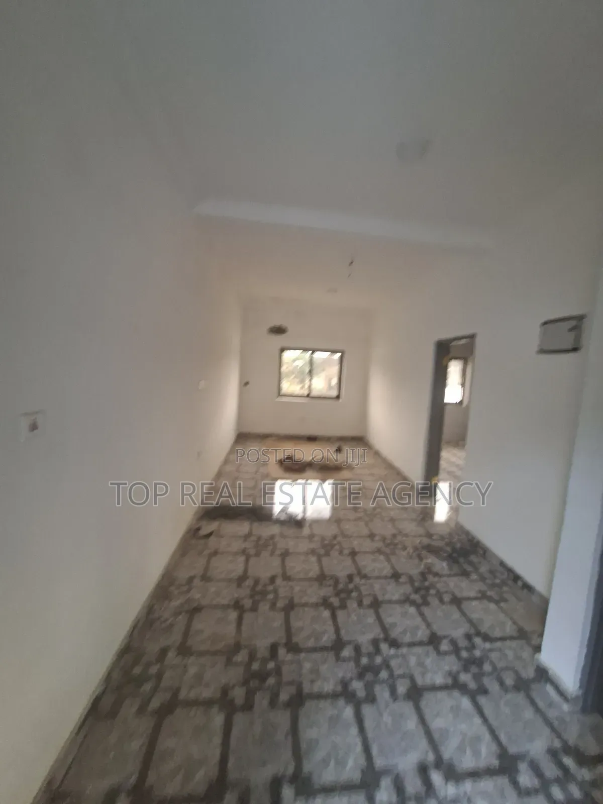 1bdrm Apartment in 100, North Legon for rent