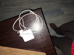 Laptop Apple MacBook Pro 2017 16GB Intel Core i7 SSD 256GB