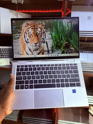 Laptop HP EliteBook 1040 G8 16GB Intel Core i5 SSD 512GB
